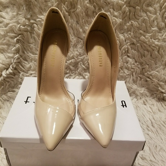 Fashion Nova Shoes - Nude Heel